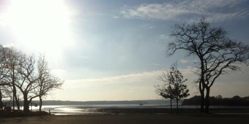 Baie de Kerogan &agrave; mar&eacute;e montante